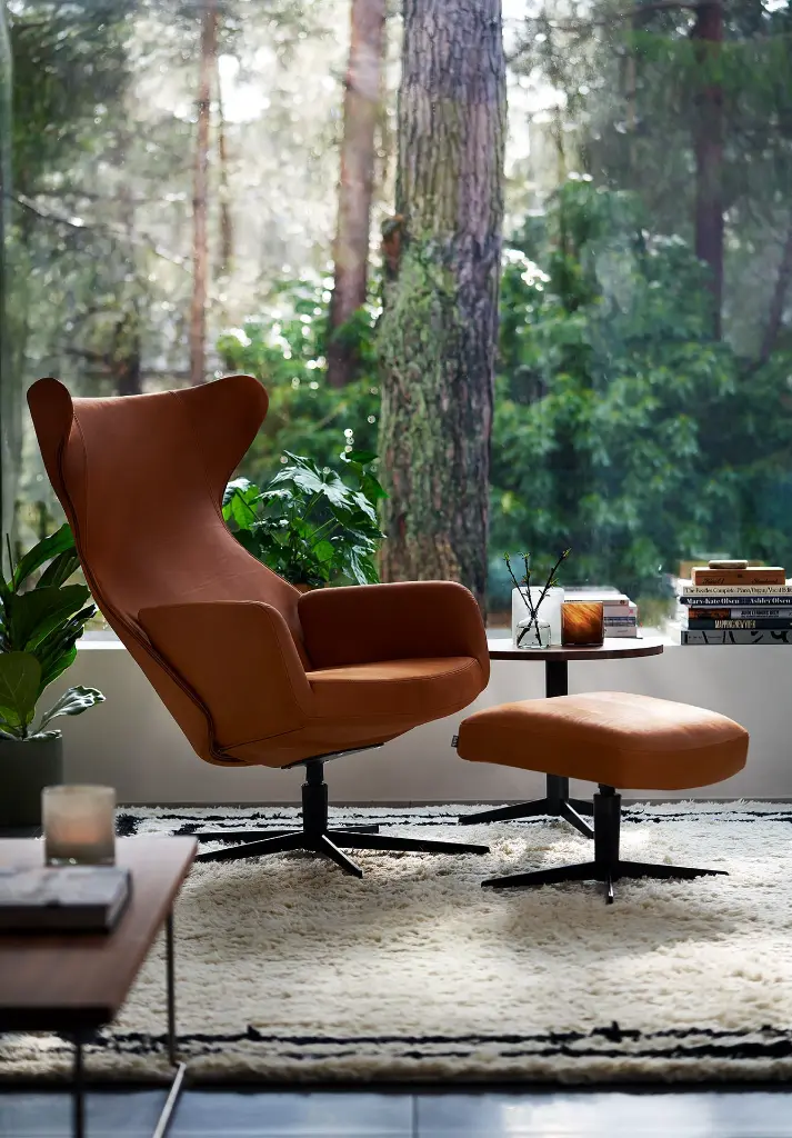 ISA_RELAX_arrangement_armchair_footsool_aniline2_cognac_4.webp