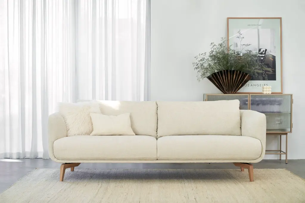 MOA_interior_3seater_bloom_1_cream_1.webp