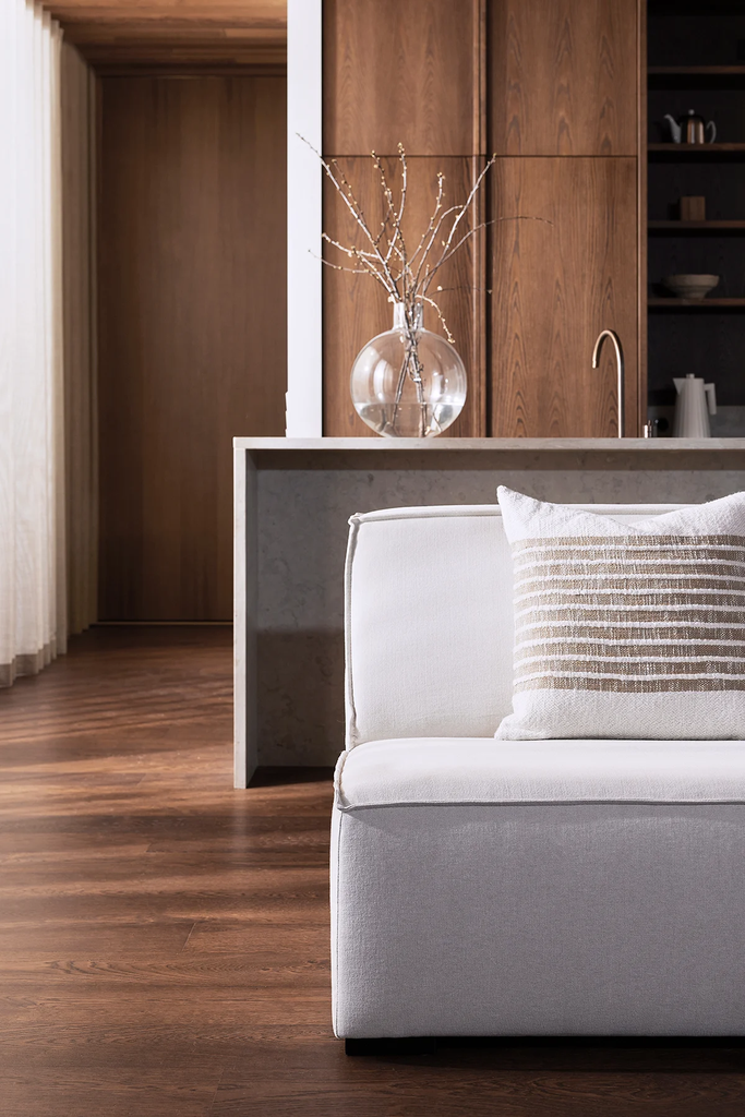vilmers%2FPRODUCT_PHOTOS%2F1_SOFT_FURNITURE%2F1_1_SOFAS%2FINTERIOR_PHOTOS%2FComfy%2FCOMFY_90_SANDSTONE_aluminium(1).webp