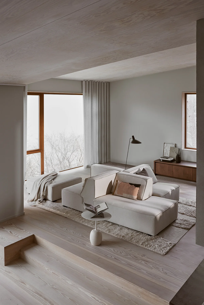 vilmers%2FPRODUCT_PHOTOS%2F1_SOFT_FURNITURE%2F1_1_SOFAS%2FINTERIOR_PHOTOS%2FComfy%2FCOMFY_90_SANDSTONE_aluminium(3).webp