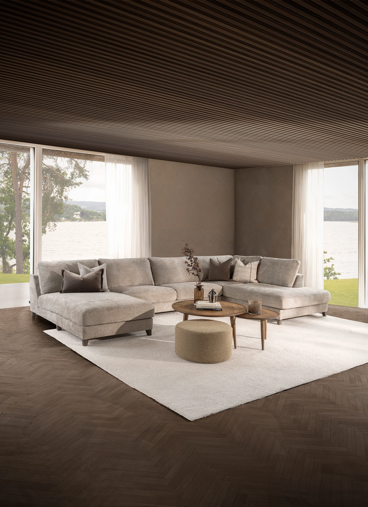 vilmers%2FPRODUCT_PHOTOS%2F1_SOFT_FURNITURE%2F1_1_SOFAS%2FINTERIOR_PHOTOS%2FLarvik%2FLarvik_ChXL%2B180%2BOcXL_ION_pure_cashmere_%C2%A9vilmers(1).webp