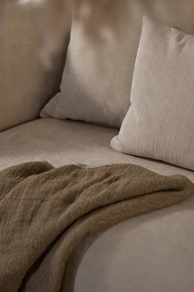 vilmers2F1_SOFT_FURNITURE2FINTERIOR_PHOTOS2FPEBBLE_110C220(4).webp