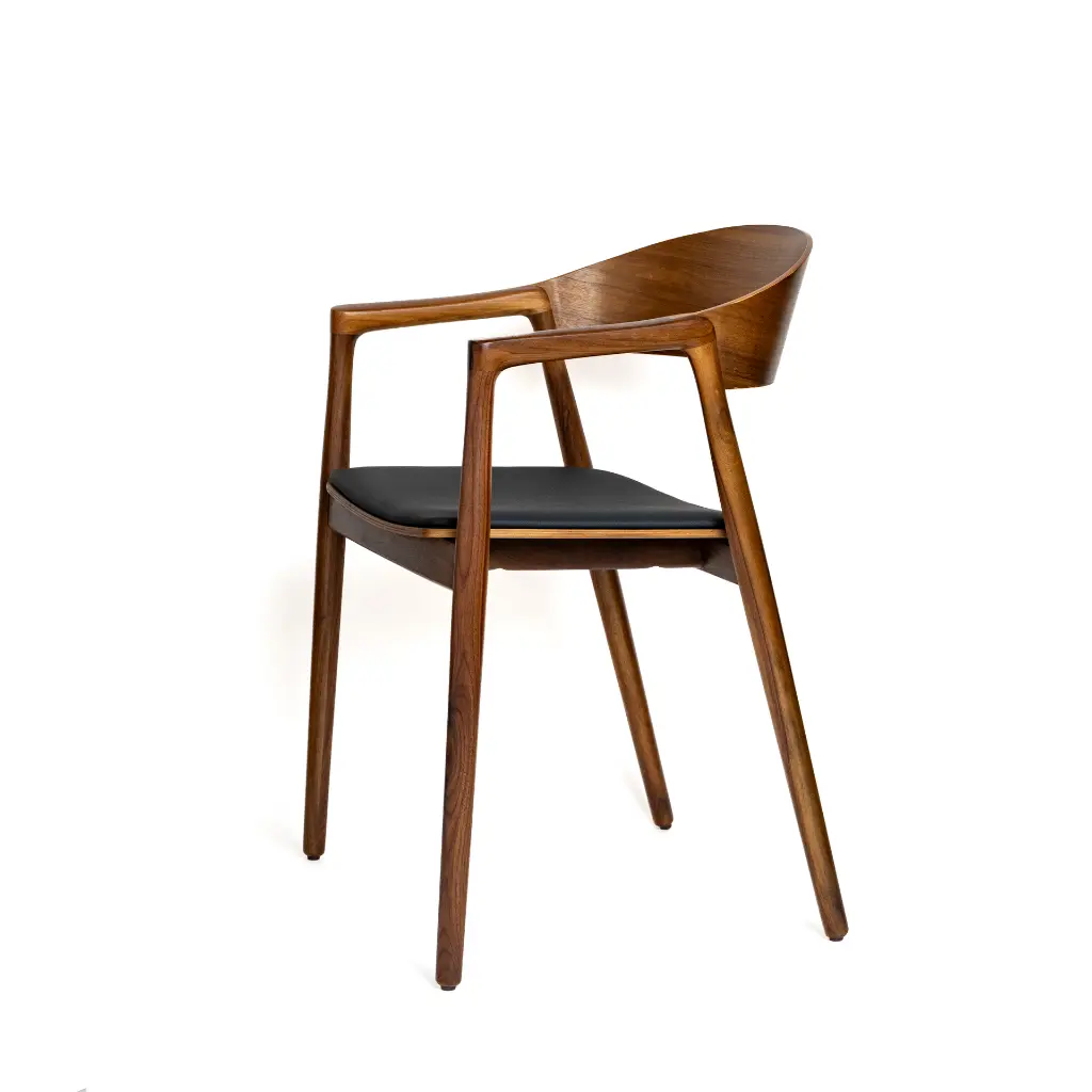 Norin - leather (03 of 10).webp