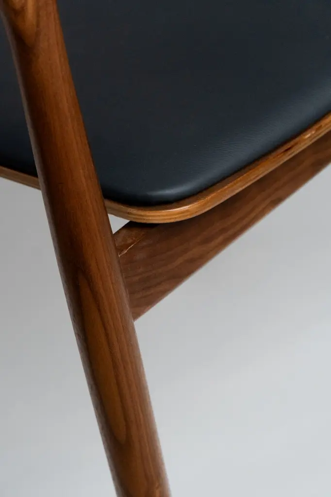 Norin - leather (07 of 10)_web.webp